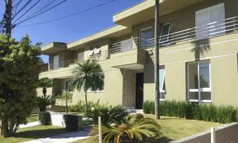 Imagem 3: Casa a venda tem 1360 m² com 6 suítes, 10 vagas - Suíte master com closet e lareira - Estu