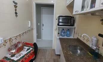 Imagem 7: Apartamento para aluguel e venda possui 45 metros quadrados com 2 quartos