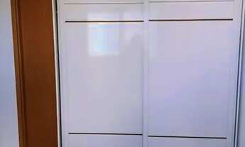 Imagem 4: Apto na Torre 60m com varanda 2 quartos móveis fixos