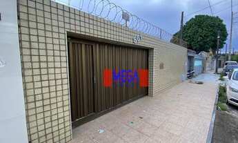 Imagem: Casa com 4 quartos no Parque Araxá - Fortaleza/CE