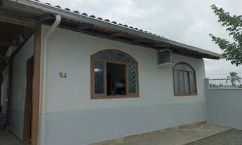 Imagem 3: Casa de alvenaria em araquari