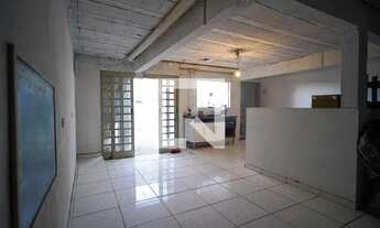 Imagem 3: Casa para Aluguel - Parque das Laranjeiras, 1 Quarto, 54 m2