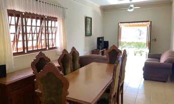 Imagem 6: Casa para venda com 214 metros quadrados com 3 quartos