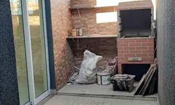 Imagem 2: Casa de condomínio para venda tem 100 metros quadrados com 3 quartos em Wanel Ville - Soro