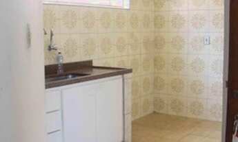 Imagem 2: Casa com 01 dormitório, sala, cozinha, banheiro e área de serviço. - 228