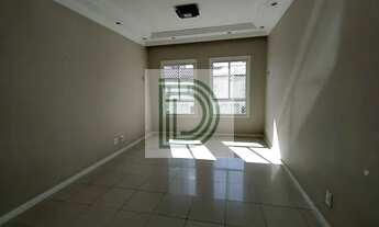 Imagem 3: Linda casa em condomínio fechado, com 2 dormitórios, quintal com churrasqueira