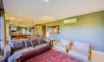 Imagem 3: Apartamento para venda tem 118 metros quadrados com 3 quartos em Passo da Areia - Porto Al