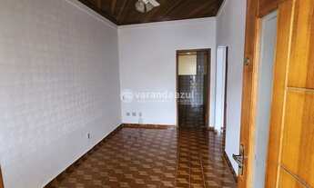 Imagem 3: Casa para locação ou venda com um generoso quintal, 294m² de terreno no Jrd Veneza, próxim