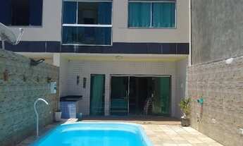 Imagem: ALUGO TRIPLEX EM CARNEIROS