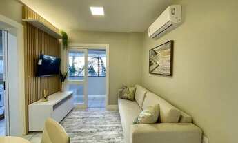 Imagem 2: Apartamento de 1 quarto com garagem, mobiliado, sacada, no centro de Capão da Canoa