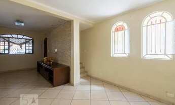 Imagem: Casa à Venda - Vila Jacuí, 2 Quartos