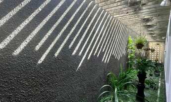 Imagem 3: Casa para Venda em João Pessoa, Bancários, 4 dormitórios, 1 suíte, 1 banheiro, 4 vagas