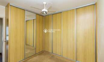 Imagem 5: Apartamento para venda possui 90 metros quadrados com 2 quartos em Santana - Porto Alegre