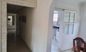 Imagem 2: Apartamento com 3 dormitórios à venda, 120 m² por R$ 450.000,00 - Centro - São José dos Ca