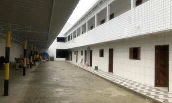 Imagem 2: Alugo Kitnet no Planalto com 1/4 R$400,00 reais c/ garagem coberta não paga água