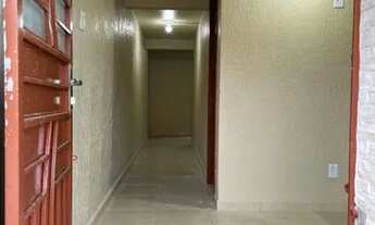 Imagem 2: Alugo casa de 01 Quarto no Bairro Novo Aleixo recém reformada