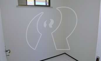 Imagem 7: Excelente localização, com 03 quartos (Sendo 01 suíte,02 com armários), sala, wc social, c