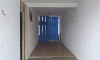 Imagem 2: Casa para aluguel tem 200 metros quadrados com 3 quartos em Cidade dos Funcionários - Fort