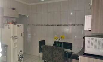 Imagem 2: Apartamento para venda tem 50 metros quadrados com 2 quartos em Colégio - Rio de Janeiro