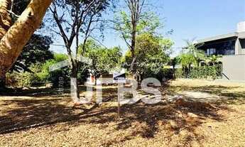 Imagem 4: Oportunidade de Investimento! Dois Terrenos Residenciais no Parque da Estalagem