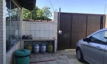 Imagem 2: Casa em Hípica Casa com 3 dormitórios