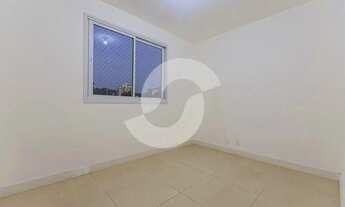 Imagem 7: Apartamento de 97 m² na Siqueira Campos - Santa Rosa - Niterói - RJ, à venda por R$ 750.00