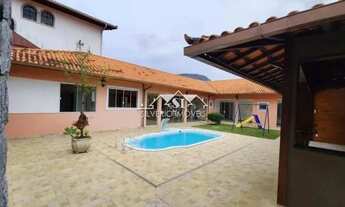 Imagem 2: Casa- Teresópolis, Araras