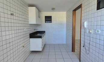 Imagem 9: Alugo apartamento 03 quartos, s/ 01 suíte, varanda, 01 vaga, na Ponta Verde