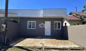 Imagem: Casa térrea 2 dormitórios, 2 vagas de