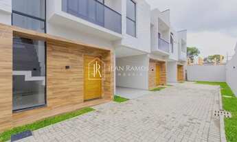 Imagem 2: Sobrado com até 3 vagas de garagem!