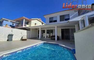 Imagem: Casa duplex com 232 m², 4 quartos e lazer