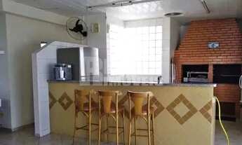 Imagem 2: Apartamento à venda com 2 dormitórios no bairro Estreito em Florianópolis