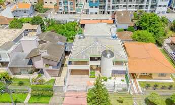 Imagem: TERRENO ZR4 no bairro Bacacheri - Referência