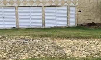 Imagem: Casa duplex em condomínio com piscina