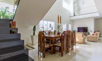 Imagem 7: Sobrado à venda em Valinhos, null, com 5 suítes, com 343.66 m², Colina dos Alamos