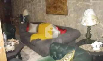 Imagem 2: Casa para venda com 6 quartos, 800m² - Centro - Petrópolis/RJ