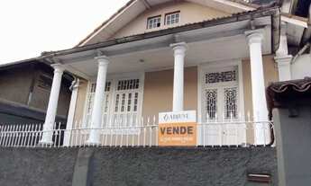 Imagem 2: Casa à venda 3 Quartos, 1 Vaga, 144M², Centro, Petrópolis - RJ