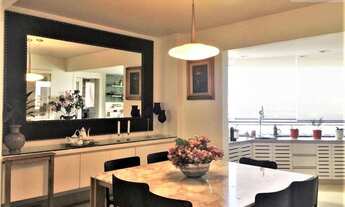 Imagem 4: Vendo apartamento alto padrão com três suítes, quatro vagas de garagem e localização privi