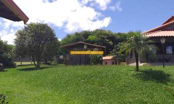 Imagem 4: Casa de condomínio para venda tem 372 metros quadrados com 3 quartos