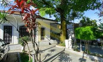 Imagem 2: Casa localizada em região privilegiada da City Lapa - 695m² de terreno - piscina - salão d