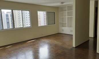 Imagem: Moema Pássaros,. Apartamento reformado