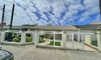 Imagem: Casa de 3 dormitórios à Venda - Xangri-lá