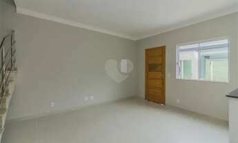 Imagem 3: Sobrado para venda possui 65 metros quadrados com 3 quartos em Água Fria - São Paulo - SP