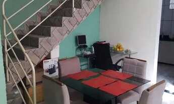 Imagem 6: Casa Germinada AV Vilarinho ótima oportunidade