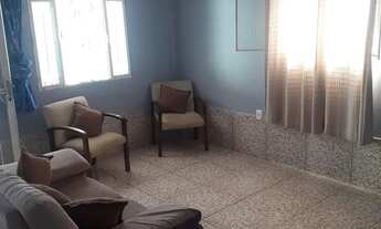 Imagem 2: Vendo uma casa na logoinha