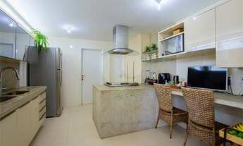 Imagem 6: Casa de alto padrão em condomínio de luxo