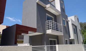 Imagem 3: Casa Triplex individual com 3 dormitórios