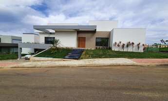 Imagem 5: Maravilhosa casa, projeto moderno, com 410 metros quadrados, entrega prevista para novembr