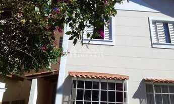 Imagem: Cotia - Casa Padrão - Barro Branco