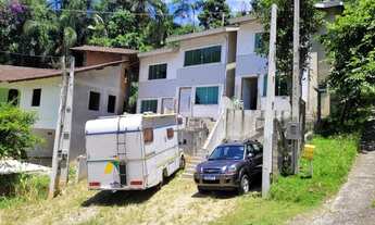 Imagem: BRUSQUE - Casa Padrão - AZAMBUJA